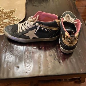 Golden Goose Sneakers